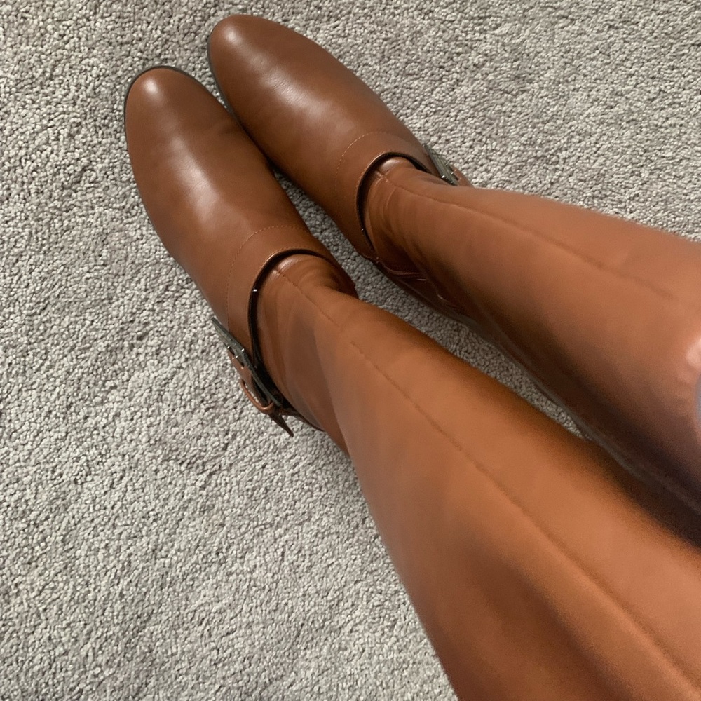 Boots - Picture 6 of 13